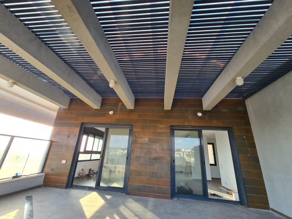 בניית פרגולות בנתניה