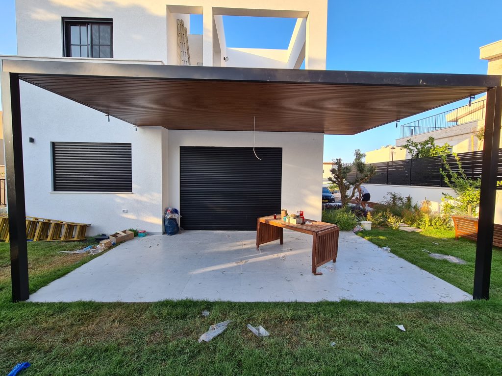 פרגולות עץ בבאר יעקב